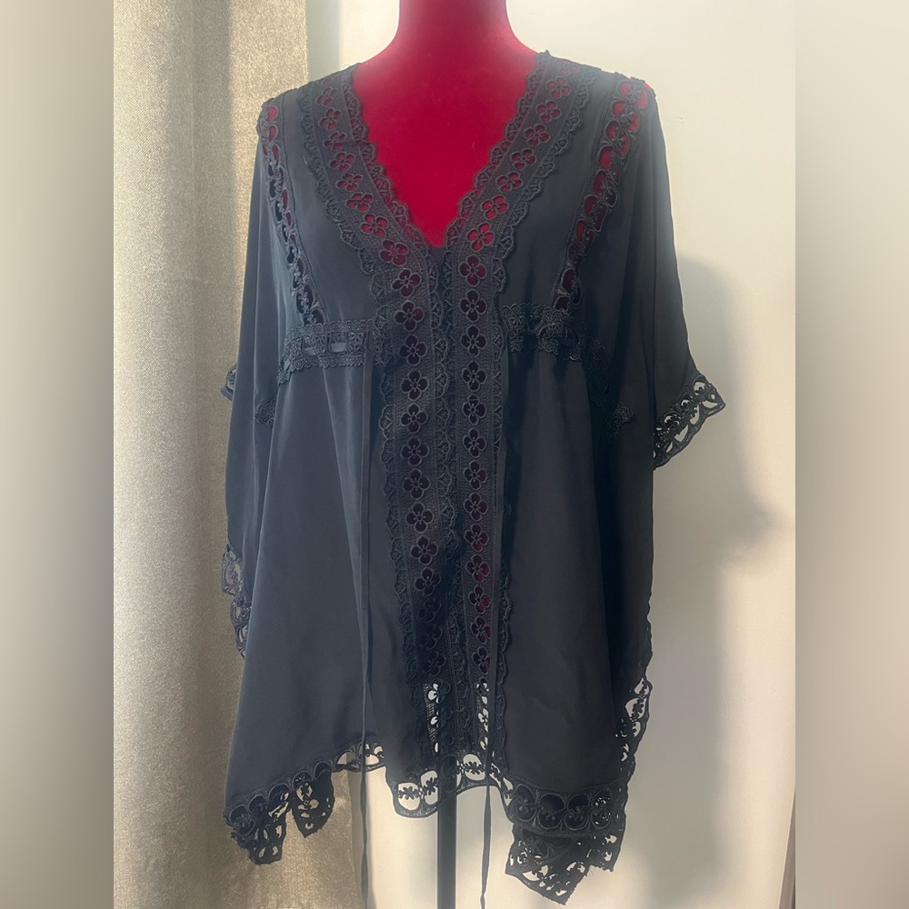 Interdee Black Lace Detail Top